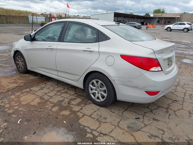 Hyundai ACCENT SE 2016 KMHCT4AE5GU071876 Image 3