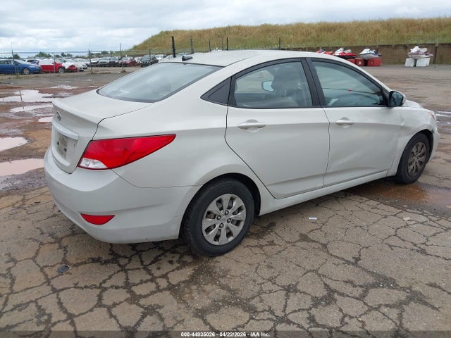 Hyundai ACCENT SE 2016 KMHCT4AE5GU071876 Image 4