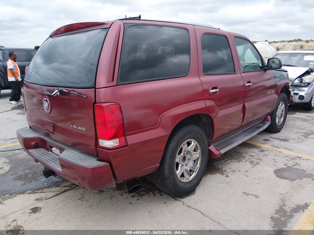 44935032 :رقم المزاد ، 1GYEK63N34R136337 vin ، 2004 Cadillac Escalade Standard مزاد بيع