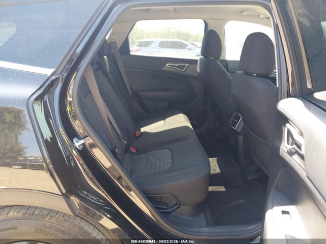 Продаж на аукціоні авто 2023 Kia Sportage Hybrid Lx, vin: KNDPUCAG5P7115369, номер лоту: 44935043