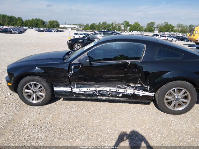 Auction sale of the 2005 Ford Mustang, vin: 1ZVFT80N455114330, lot number: 44935047