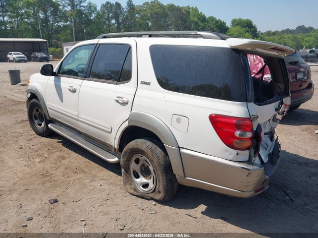 Продажа на аукционе авто 2004 Toyota Sequoia Sr5 V8, vin: 5TDZT34A34S205592, номер лота: 44935052