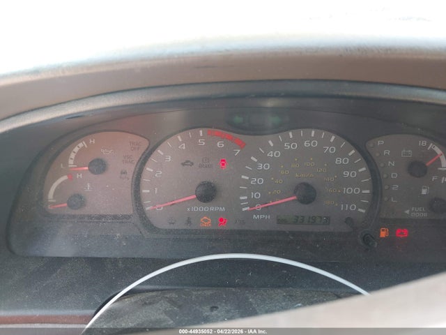 Продажа на аукционе авто 2004 Toyota Sequoia Sr5 V8, vin: 5TDZT34A34S205592, номер лота: 44935052