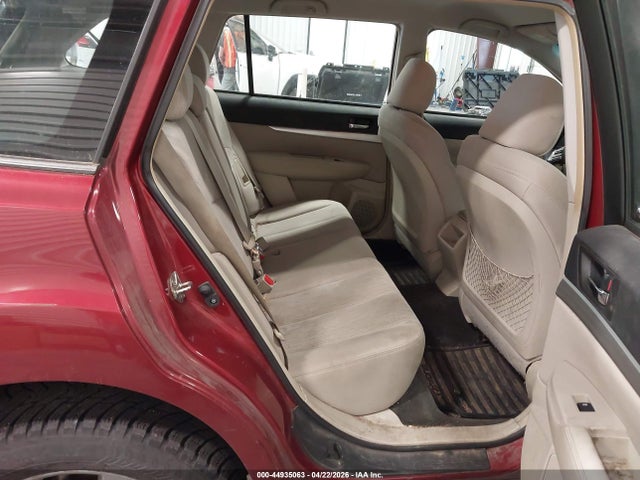 2014 Subaru Outback 2.5i მანქანა იყიდება აუქციონზე, vin: 4S4BRCAC8E3252945, აუქციონის ნომერი: 44935063