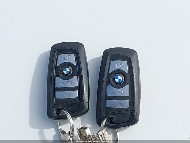 44935090 :رقم المزاد ، WBAFR1C59BC741582 vin ، 2011 Bmw 528i مزاد بيع