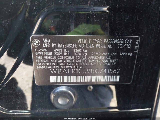 44935090 :رقم المزاد ، WBAFR1C59BC741582 vin ، 2011 Bmw 528i مزاد بيع