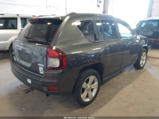 44935120 :رقم المزاد ، 1C4NJDEB8GD631229 vin ، 2016 Jeep Compass Latitude مزاد بيع