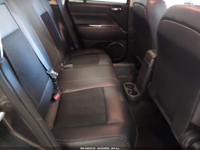 44935120 :رقم المزاد ، 1C4NJDEB8GD631229 vin ، 2016 Jeep Compass Latitude مزاد بيع