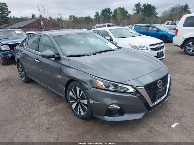 1N4BL4DW8LC151828 Nissan Altima Sv Intelligent Awd