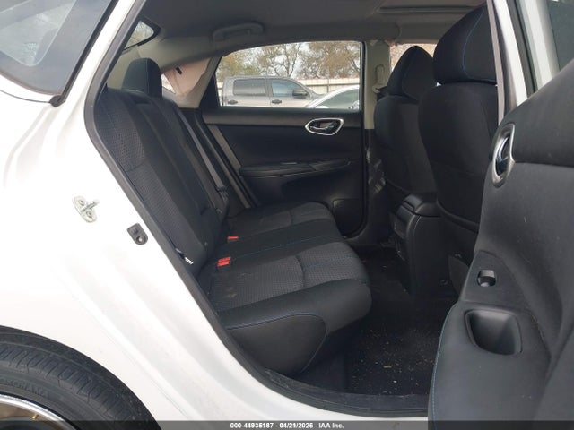 Продажа на аукционе авто 2017 Nissan Sentra Sr Turbo, vin: 3N1CB7AP6HY279101, номер лота: 44935187