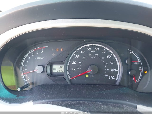 44935226 :رقم المزاد ، 5TDKK3DC4ES421023 vin ، 2014 Toyota Sienna Le V6 8 Passenger مزاد بيع