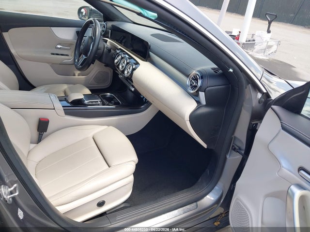 Mercedes-Benz CLA 250 2021 W1K5J4GB5MN179975 Image 5