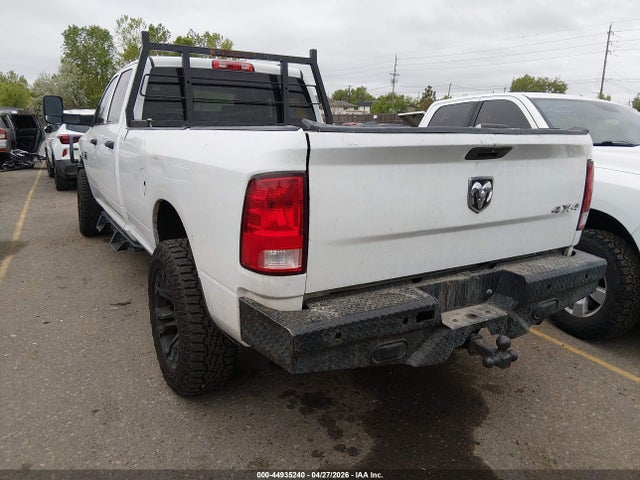 44935240 :رقم المزاد ، 3D73Y3CL8BG594502 vin ، 2011 Ram Ram 3500 St مزاد بيع