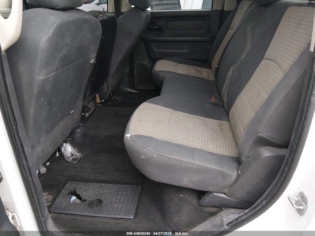 44935240 :رقم المزاد ، 3D73Y3CL8BG594502 vin ، 2011 Ram Ram 3500 St مزاد بيع