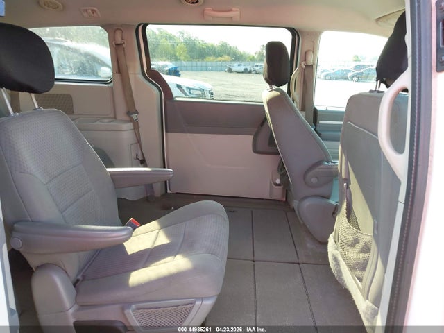 2010 Dodge Grand Caravan Hero მანქანა იყიდება აუქციონზე, vin: 2D4RN3D17AR439770, აუქციონის ნომერი: 44935261