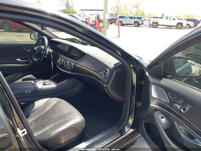 Продаж на аукціоні авто 2015 Mercedes-benz S 550 4matic, vin: WDDUG8FB2FA179560, номер лоту: 44935264