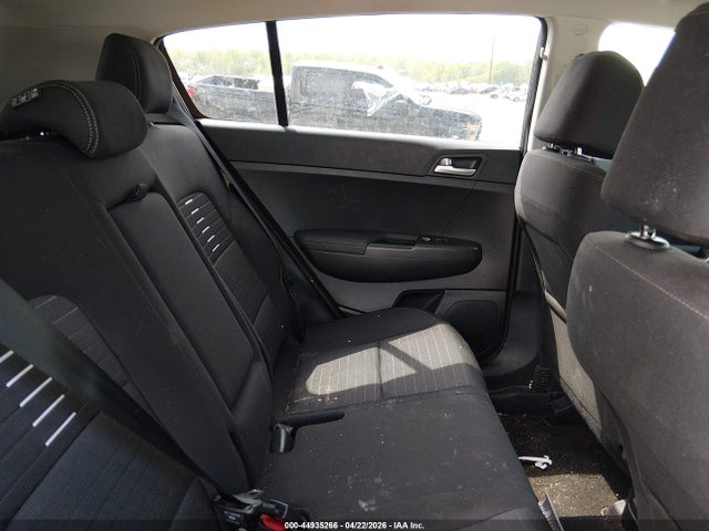 Продажа на аукционе авто 2022 Kia Sportage Lx, vin: KNDPMCAC1N7010208, номер лота: 44935266