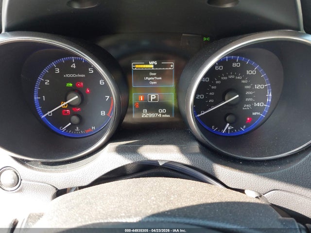 44935305 :رقم المزاد ، 4S3BNAD65F3055050 vin ، 2015 Subaru Legacy 2.5i Premium مزاد بيع