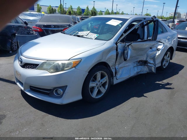Toyota CAMRY SE 2014 4T1BF1FK8EU390296 Image 2