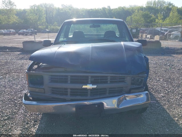 Auction sale of the 1998 Chevrolet C1500 Fleetside W/t, vin: 1GCEC14W2WZ281417, lot number: 44935343