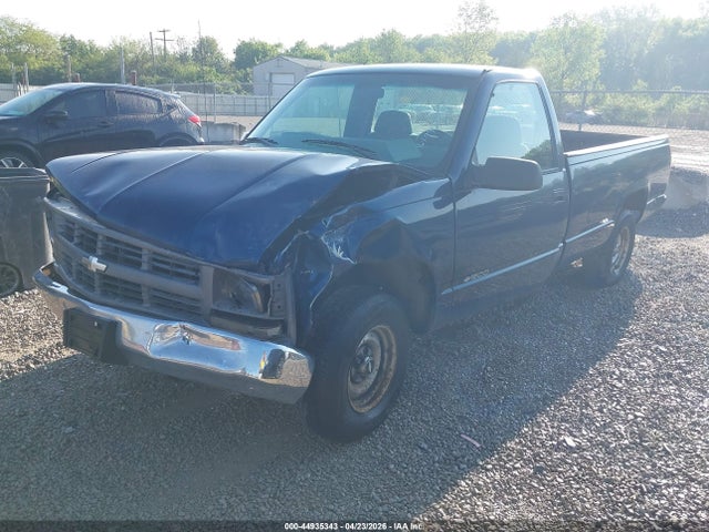 Auction sale of the 1998 Chevrolet C1500 Fleetside W/t, vin: 1GCEC14W2WZ281417, lot number: 44935343