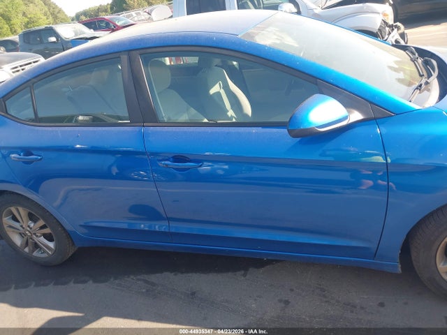 Продаж на аукціоні авто 2017 Hyundai Elantra Se, vin: 5NPD84LF2HH119622, номер лоту: 44935347