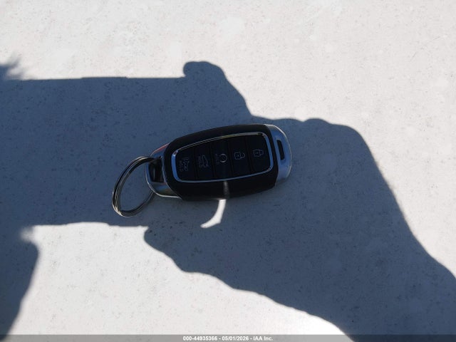 Продажа на аукционе авто 2023 Hyundai Elantra Sel, vin: 5NPLM4AG9PH108425, номер лота: 44935366
