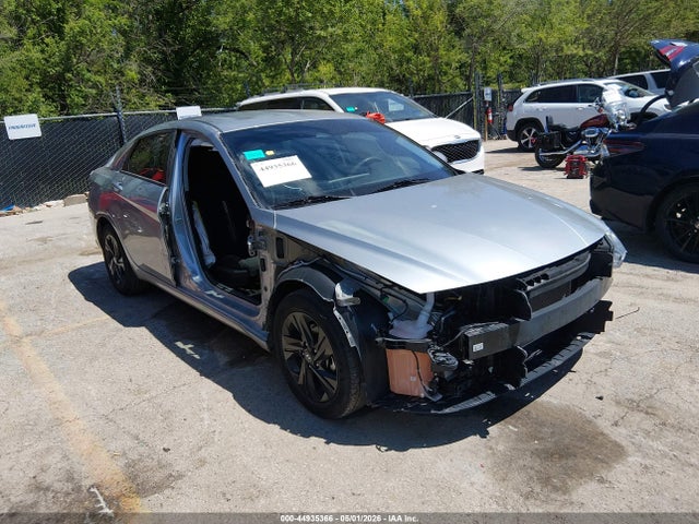 Продажа на аукционе авто 2023 Hyundai Elantra Sel, vin: 5NPLM4AG9PH108425, номер лота: 44935366