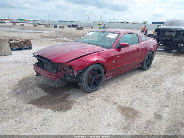 44935387 :رقم المزاد ، 1ZVBP8AM8E5199908 vin ، 2014 Ford Mustang V6 Premium مزاد بيع