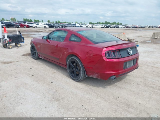 44935387 :رقم المزاد ، 1ZVBP8AM8E5199908 vin ، 2014 Ford Mustang V6 Premium مزاد بيع