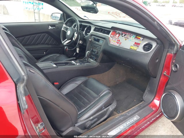 44935387 :رقم المزاد ، 1ZVBP8AM8E5199908 vin ، 2014 Ford Mustang V6 Premium مزاد بيع