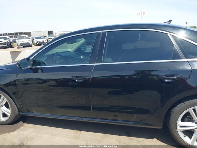 1VWBT7A33EC037046 Volkswagen Passat 1.8t Se