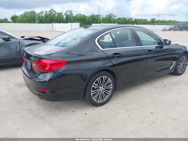 BMW 530I 2019 WBAJA5C55KBX86565 Image 4