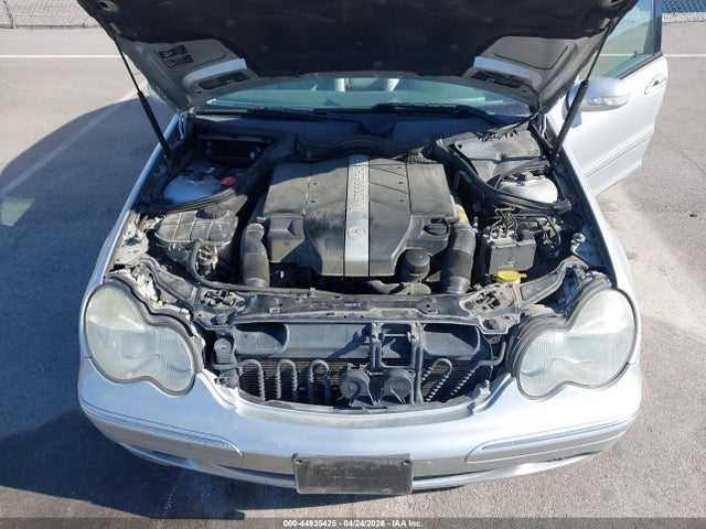 Продажа на аукционе авто 2004 Mercedes-benz C 240 4matic, vin: WDBRH81J24F480064, номер лота: 44935425