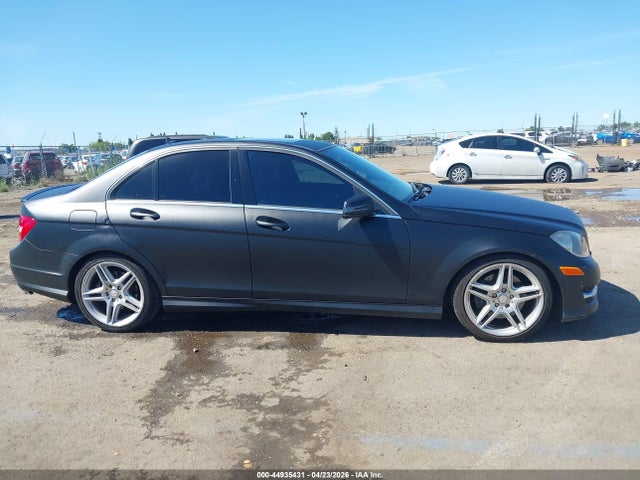 Aukcja sprzedaży 2012 Mercedes-benz C 350 Sport, vin: WDDGF5HB3CR197106, numer aukcji: 44935431