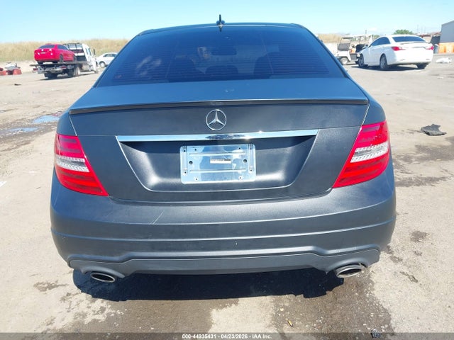 Aukcja sprzedaży 2012 Mercedes-benz C 350 Sport, vin: WDDGF5HB3CR197106, numer aukcji: 44935431