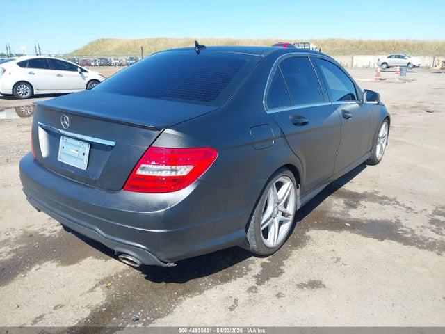 Aukcja sprzedaży 2012 Mercedes-benz C 350 Sport, vin: WDDGF5HB3CR197106, numer aukcji: 44935431