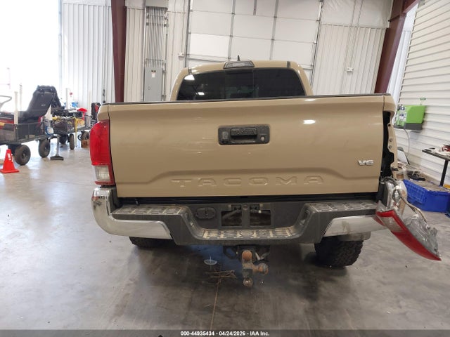 5TFDZ5BN6HX015702 Toyota Tacoma Trd Off Road