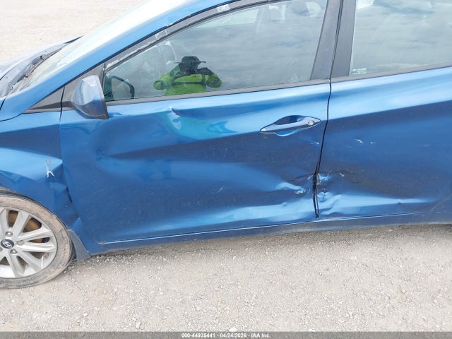 44935441 :رقم المزاد ، KMHDH4AE9FU303917 vin ، 2015 Hyundai Elantra Se مزاد بيع