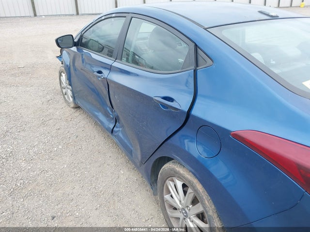 44935441 :رقم المزاد ، KMHDH4AE9FU303917 vin ، 2015 Hyundai Elantra Se مزاد بيع