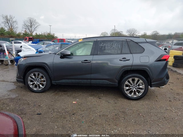 Aukcja sprzedaży 2019 Toyota Rav4 Xle Premium, vin: JTMA1RFV8KD505028, numer aukcji: 44935464