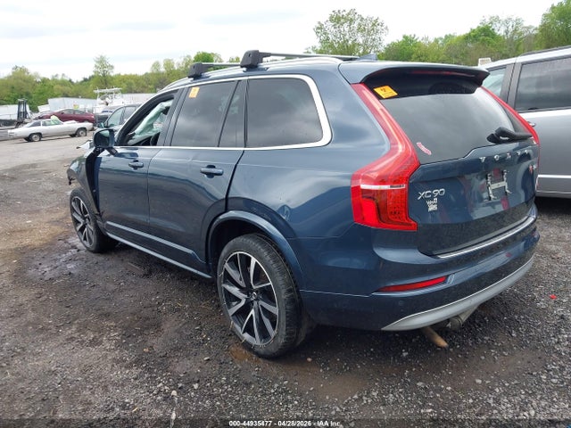 2022 Volvo Xc90 T6 Momentum 6 Passenger მანქანა იყიდება აუქციონზე, vin: YV4A221K0N1844452, აუქციონის ნომერი: 44935477