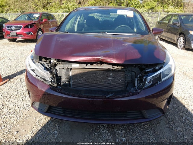 Продажа на аукционе авто 2017 Kia Forte Lx, vin: 3KPFL4A79HE058485, номер лота: 44935484