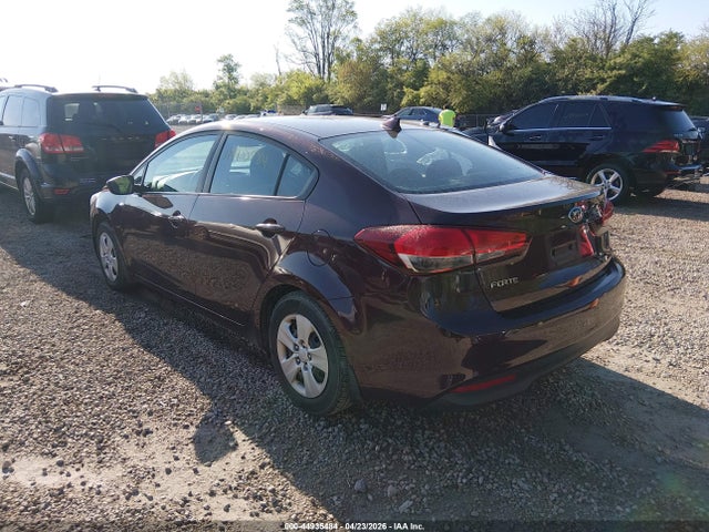 Продажа на аукционе авто 2017 Kia Forte Lx, vin: 3KPFL4A79HE058485, номер лота: 44935484