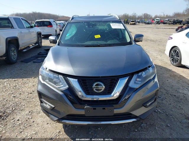 5N1AT2MVXJC745265 Nissan Rogue Sl