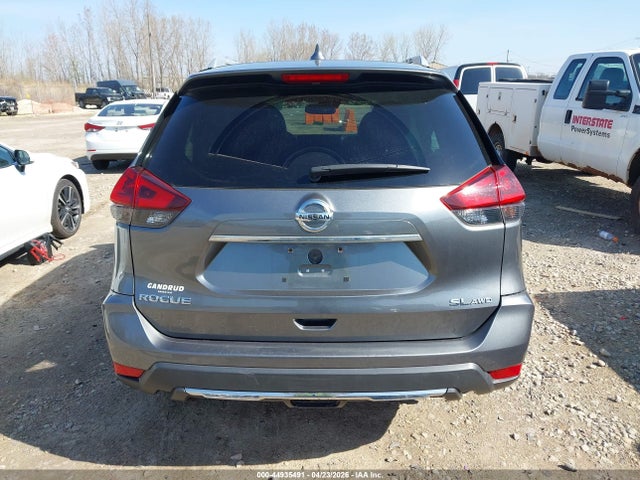 5N1AT2MVXJC745265 Nissan Rogue Sl