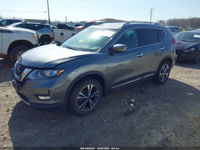 5N1AT2MVXJC745265 Nissan Rogue Sl