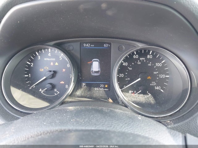 5N1AT2MVXJC745265 Nissan Rogue Sl