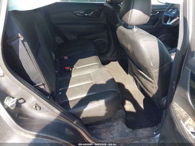 5N1AT2MVXJC745265 Nissan Rogue Sl