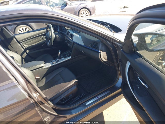 44935495 :رقم المزاد ، WBA3B5G53ENS08659 vin ، 2014 Bmw 328i Xdrive مزاد بيع